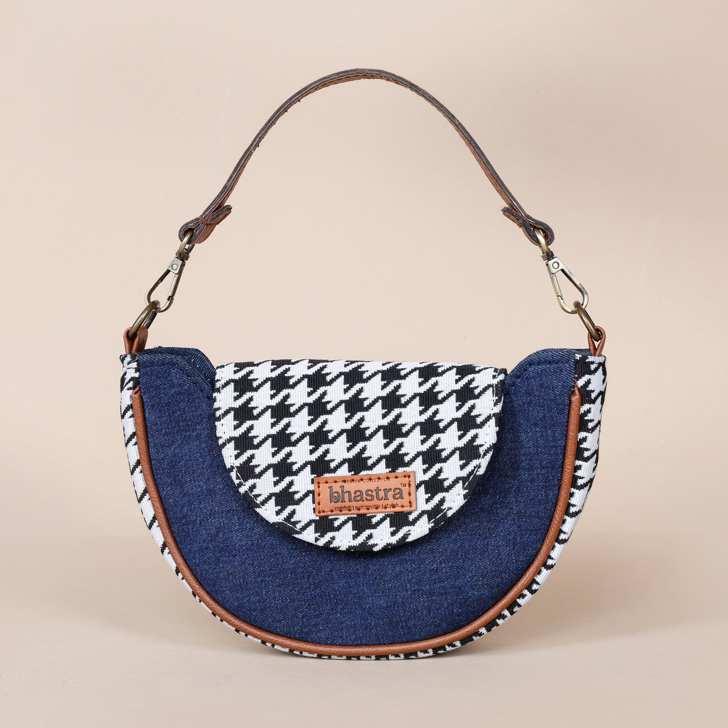 Crescent Denim Fusion Sling-hounds tooth(black)
