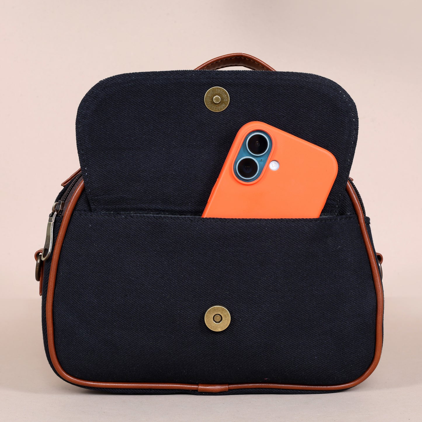 Orbit Sling-Black