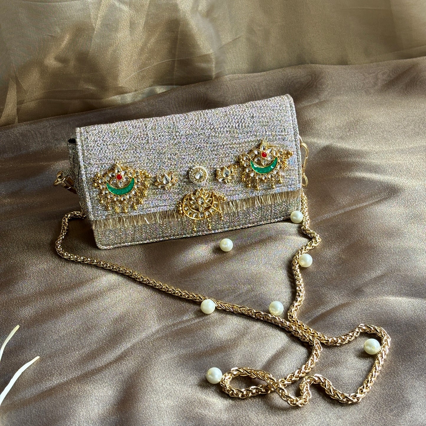 Chand Bali-Kundan Clutch