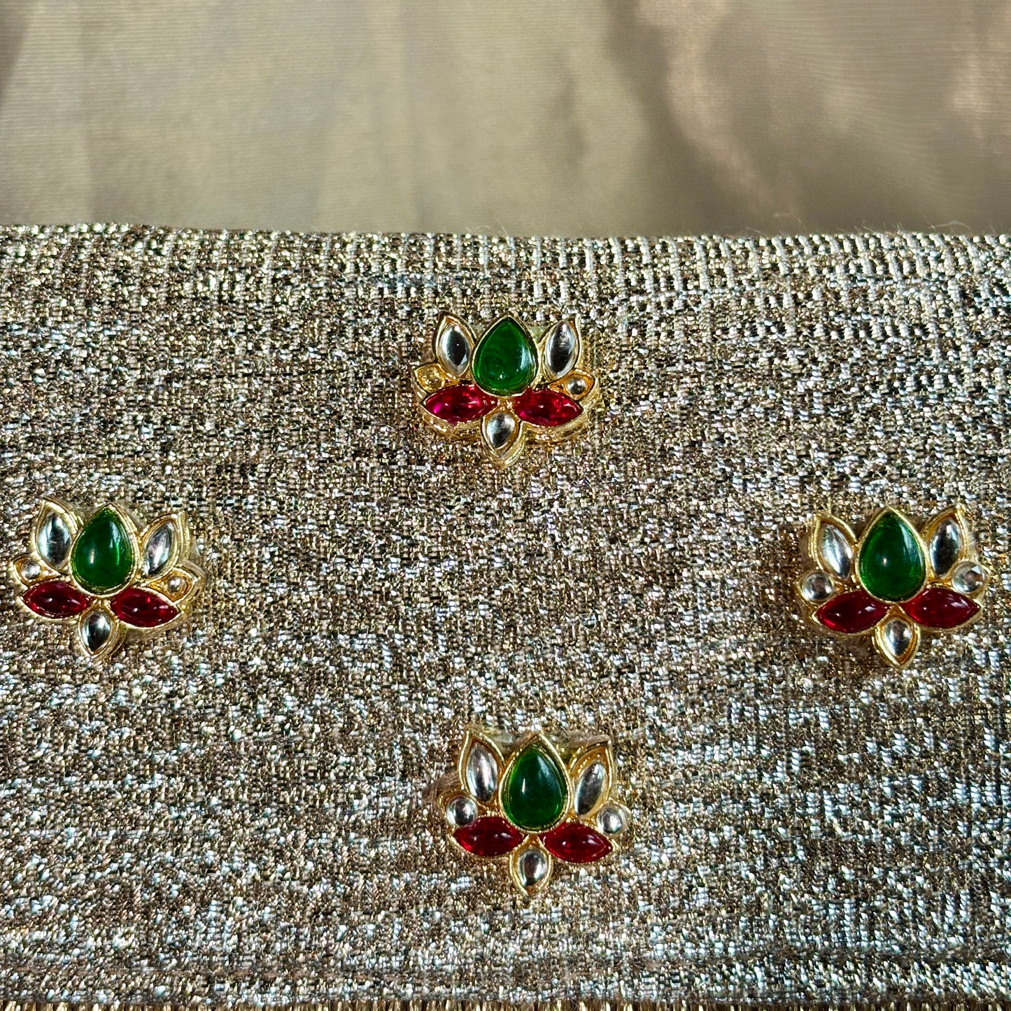 Kamal-Kundan Clutch