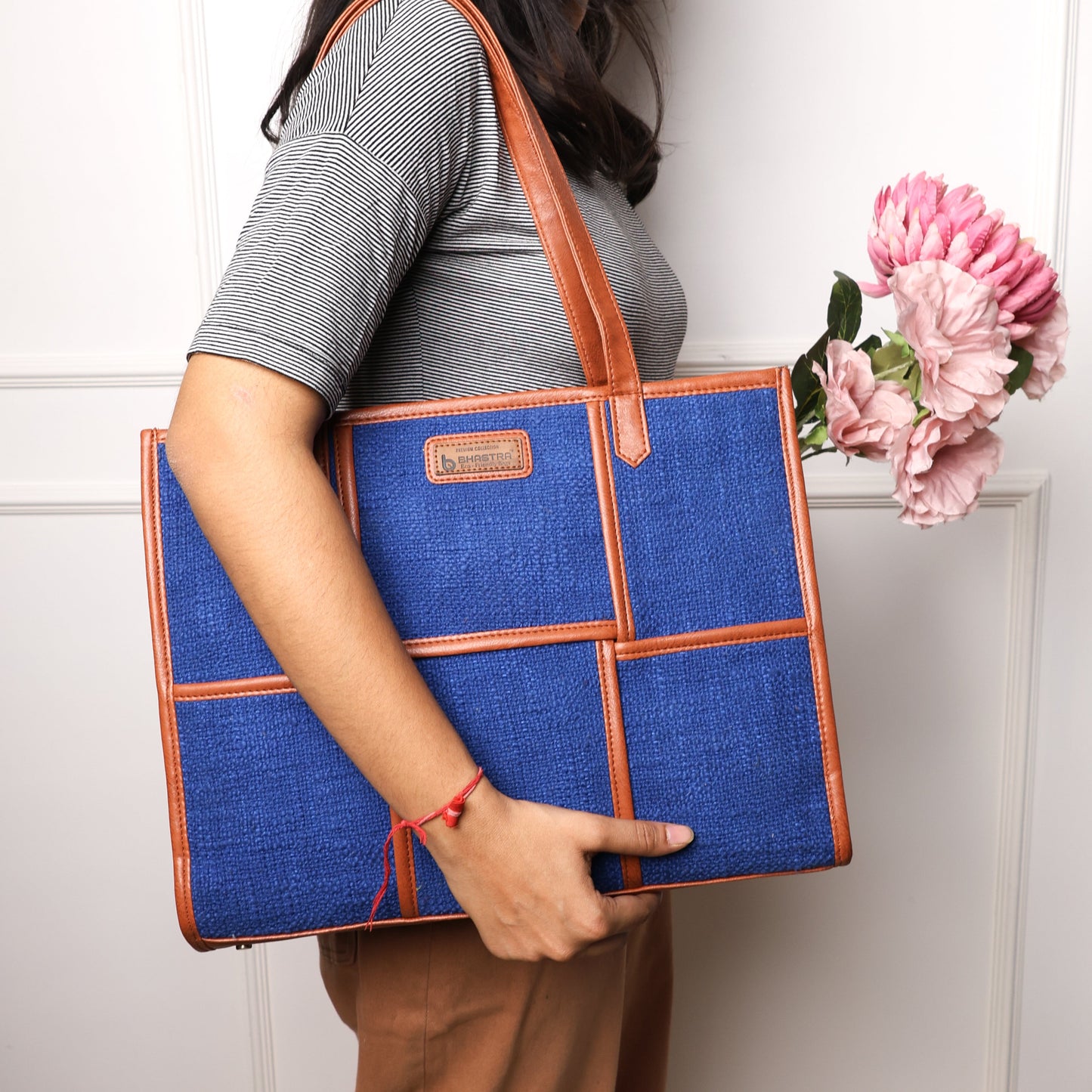 Indigo Ivy Tote Large(Including Tote and Vanity Pouch)